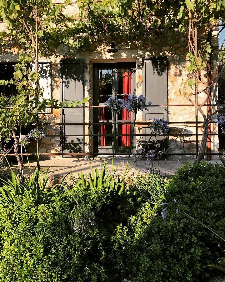** Bed & Breakfast North Point Rooms Antipata  Grekland