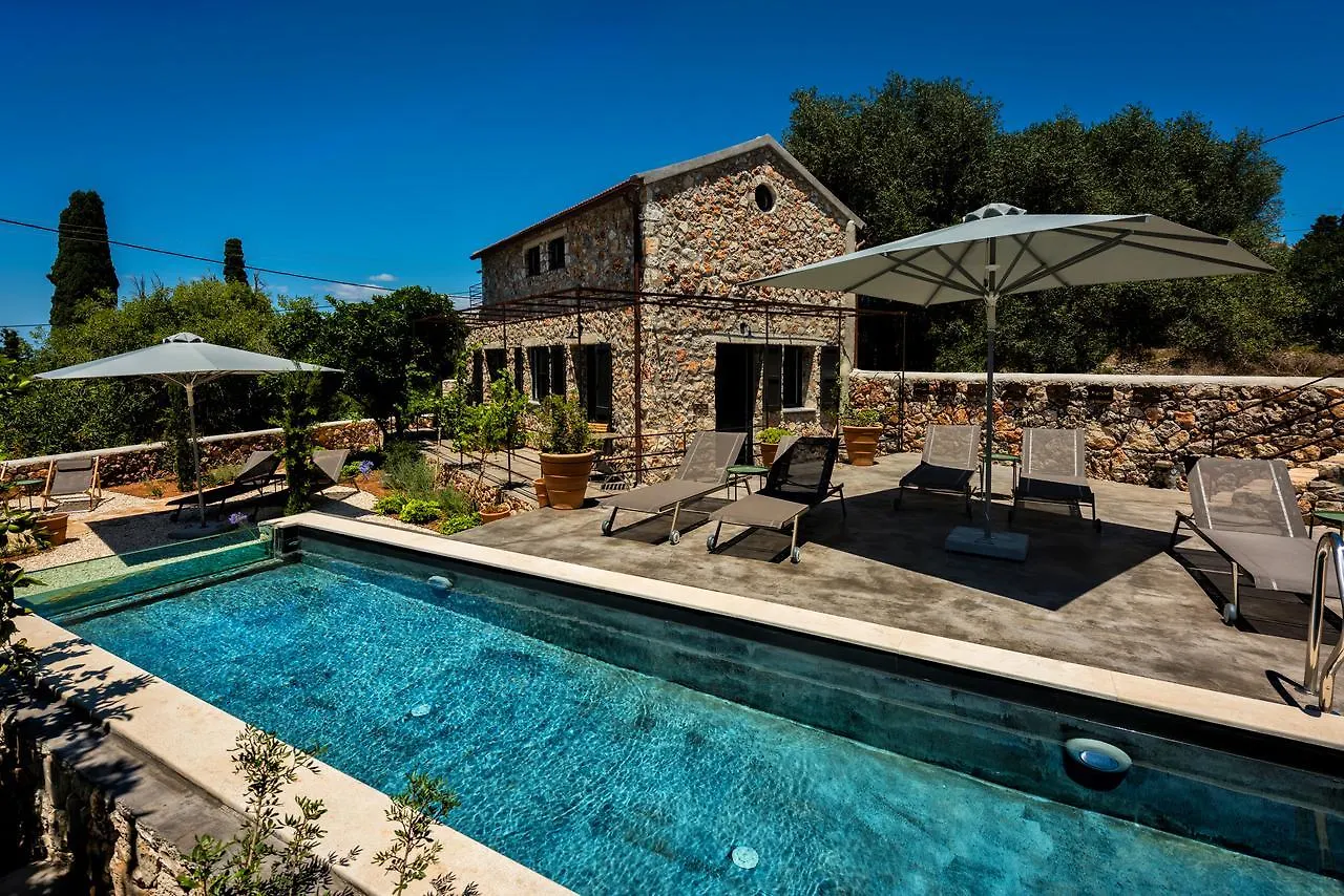 Bed & Breakfast North Point Rooms Antipata