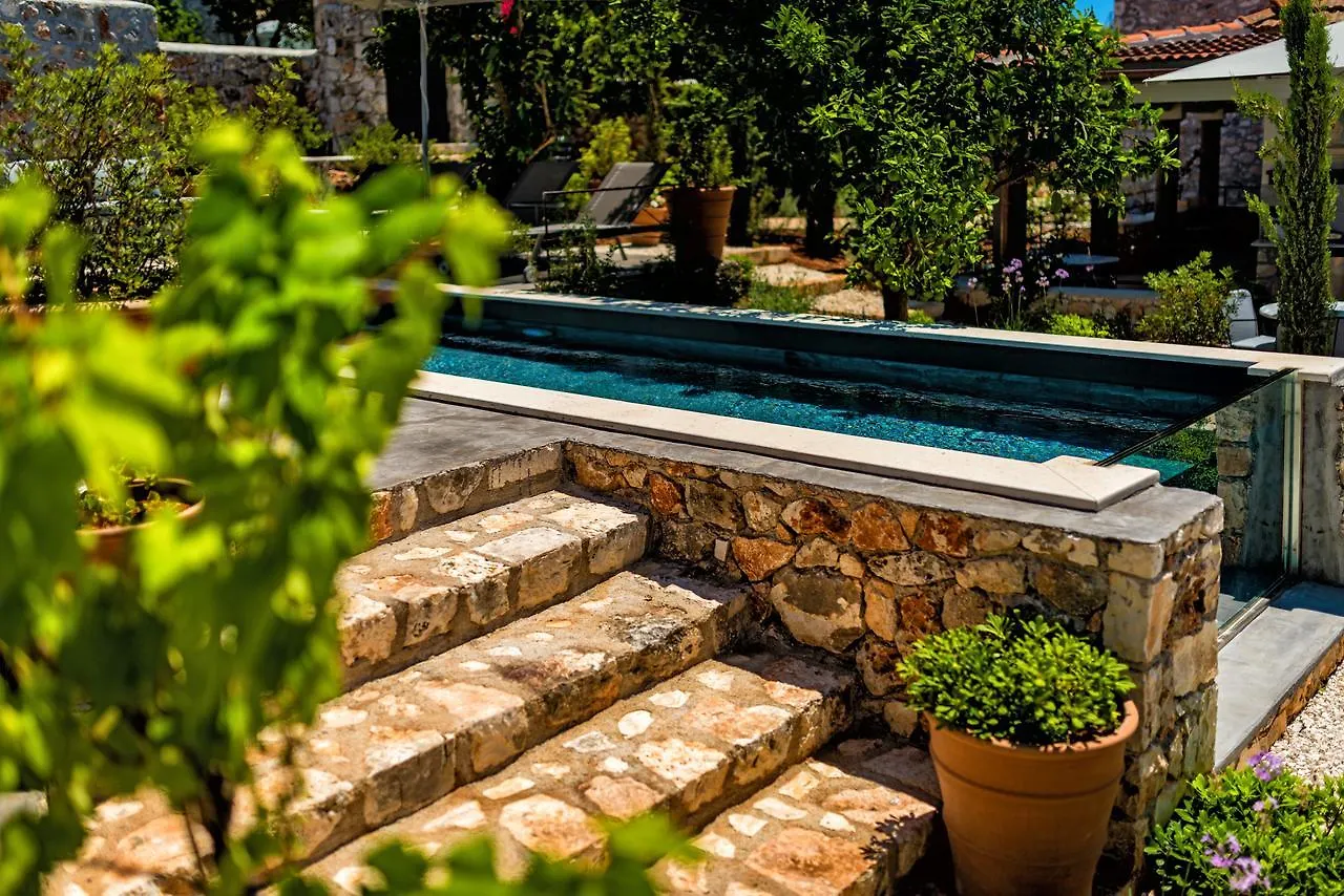 Bed & Breakfast North Point Rooms Antipata