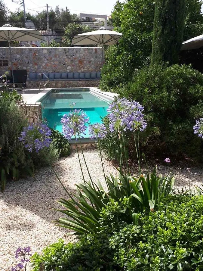 North Point Rooms Antipata  2*, Antipata (Erisos) Greece