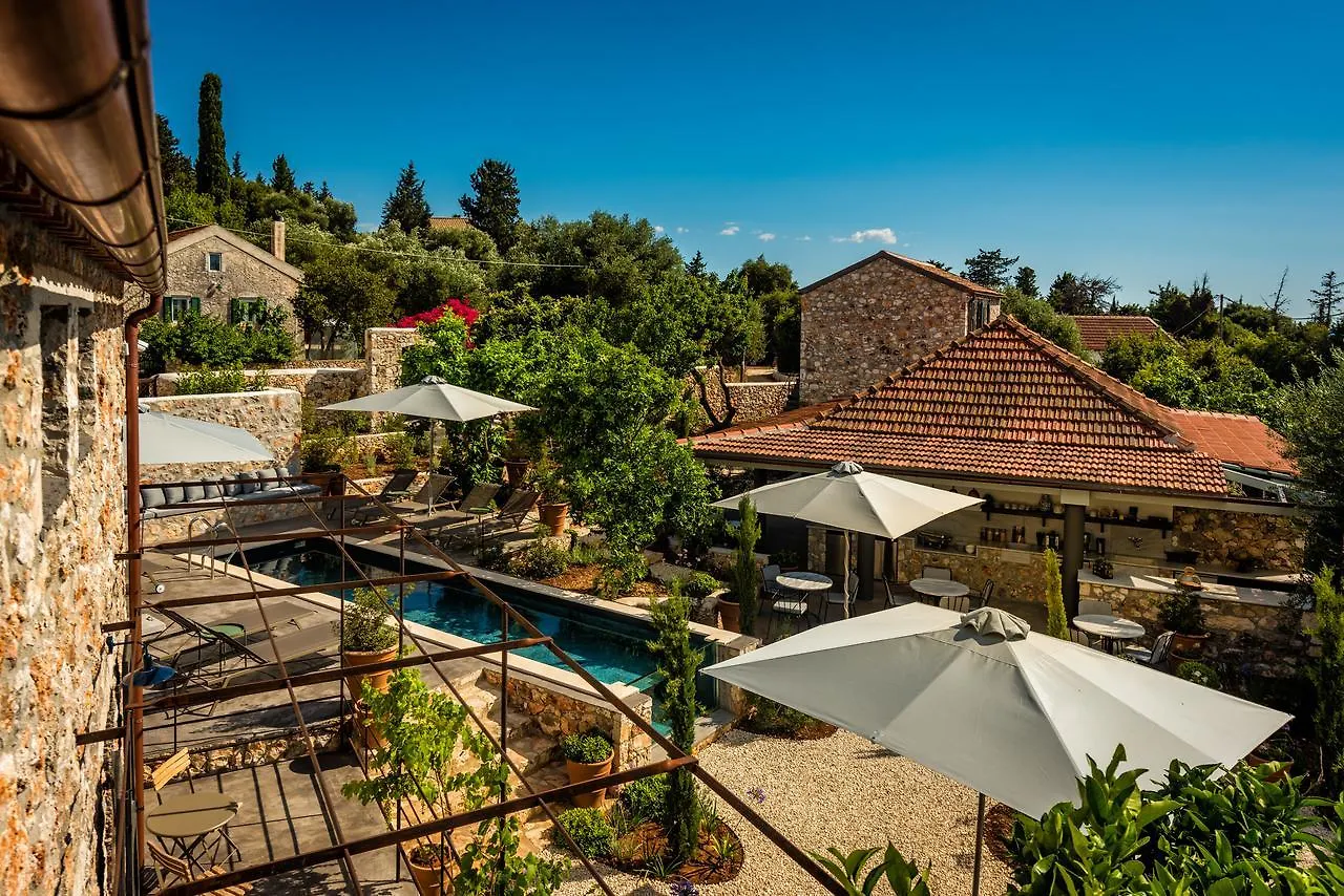 North Point Rooms Antipata  2*, Antipata (Erisos) Greece