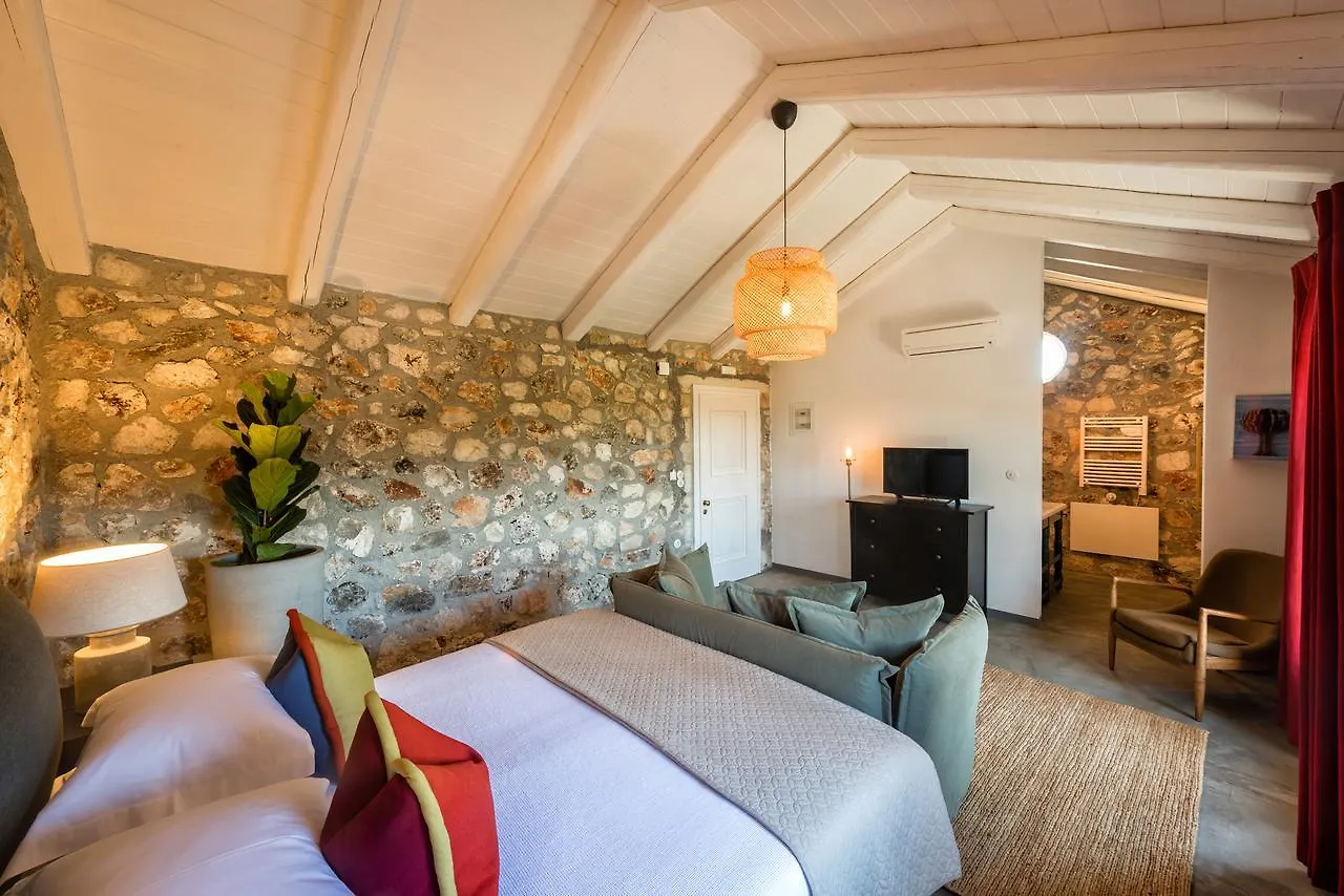 ** Bed & Breakfast North Point Rooms Antipata  Greece